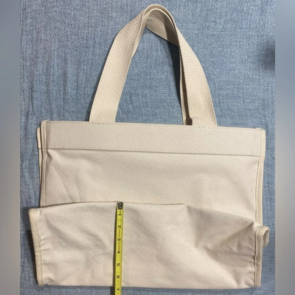 Vieve Tote Bag Beige with Teal Yellow Tan Aztec Design Inside Pocket New - Picture 3 of 7